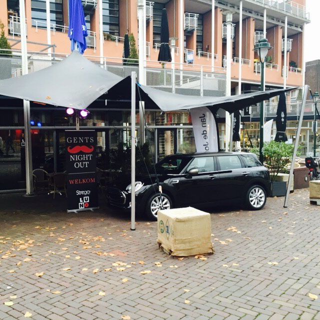 Stretchtent 6x9 zwart | Max Tenten
